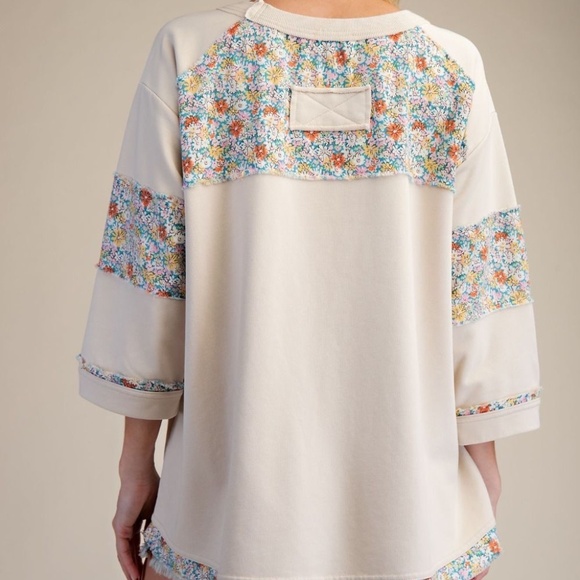 NEW EASEL Floral PATCH SOFT WASHED TERRY KNIT TOP BOXY PATCHWORK ECRU RELAXED - Picture 2 of 8